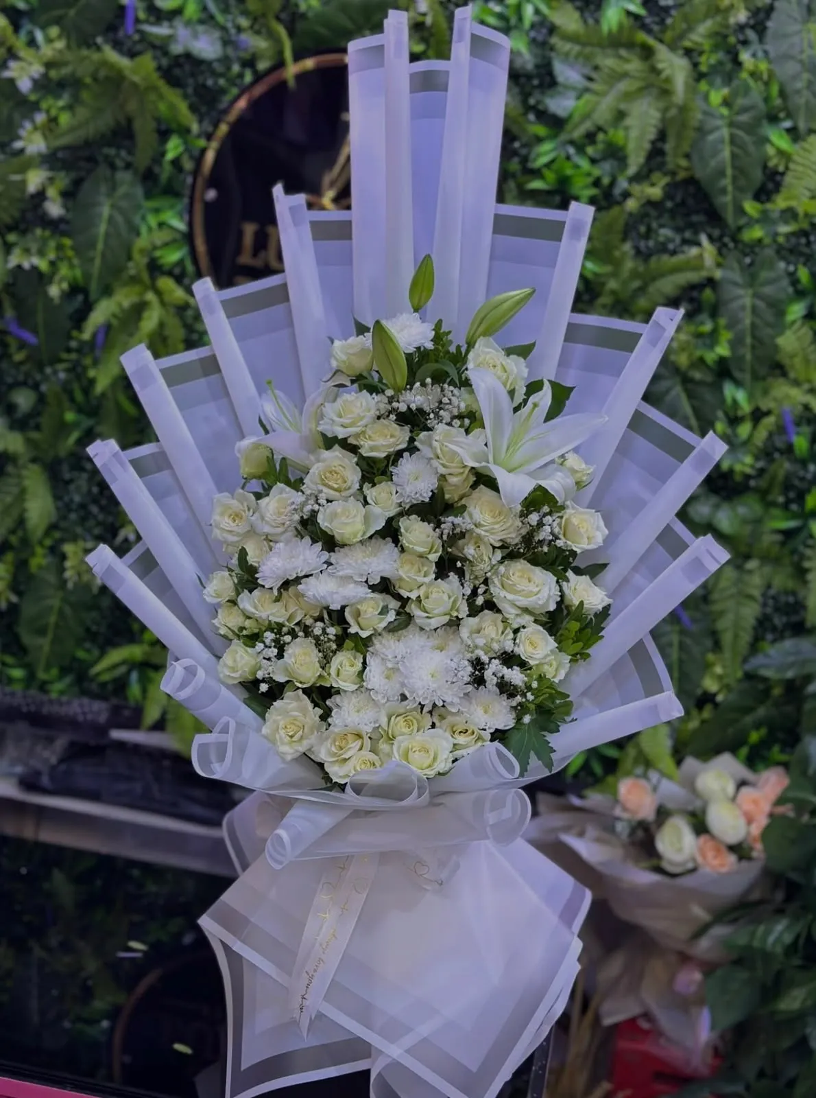 Grande composition fleurs blanches