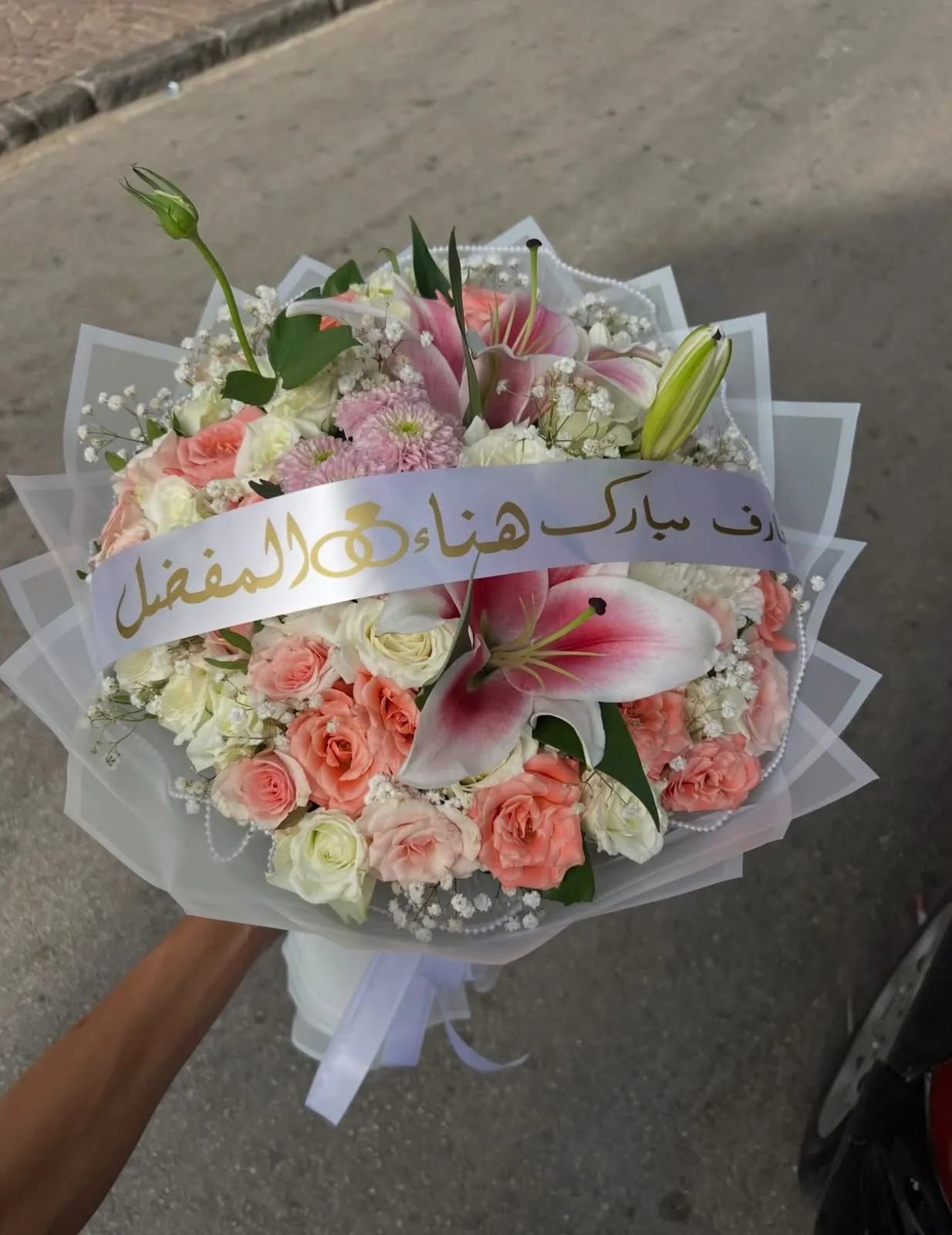 Bouquet pastel roses et lys